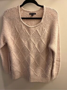 American Eagle Outfitters Light Cream Diamond Knit Scoop Sweater